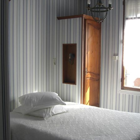Hotel La Marjolaine Juan-les-Pins Zewnętrze zdjęcie
